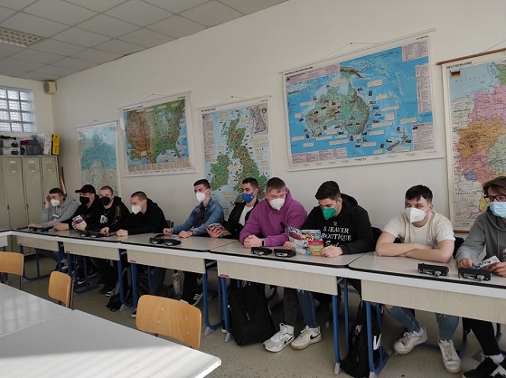 On-line exkurzia na Vysokej škole Jánosa Selyeho v Komárne