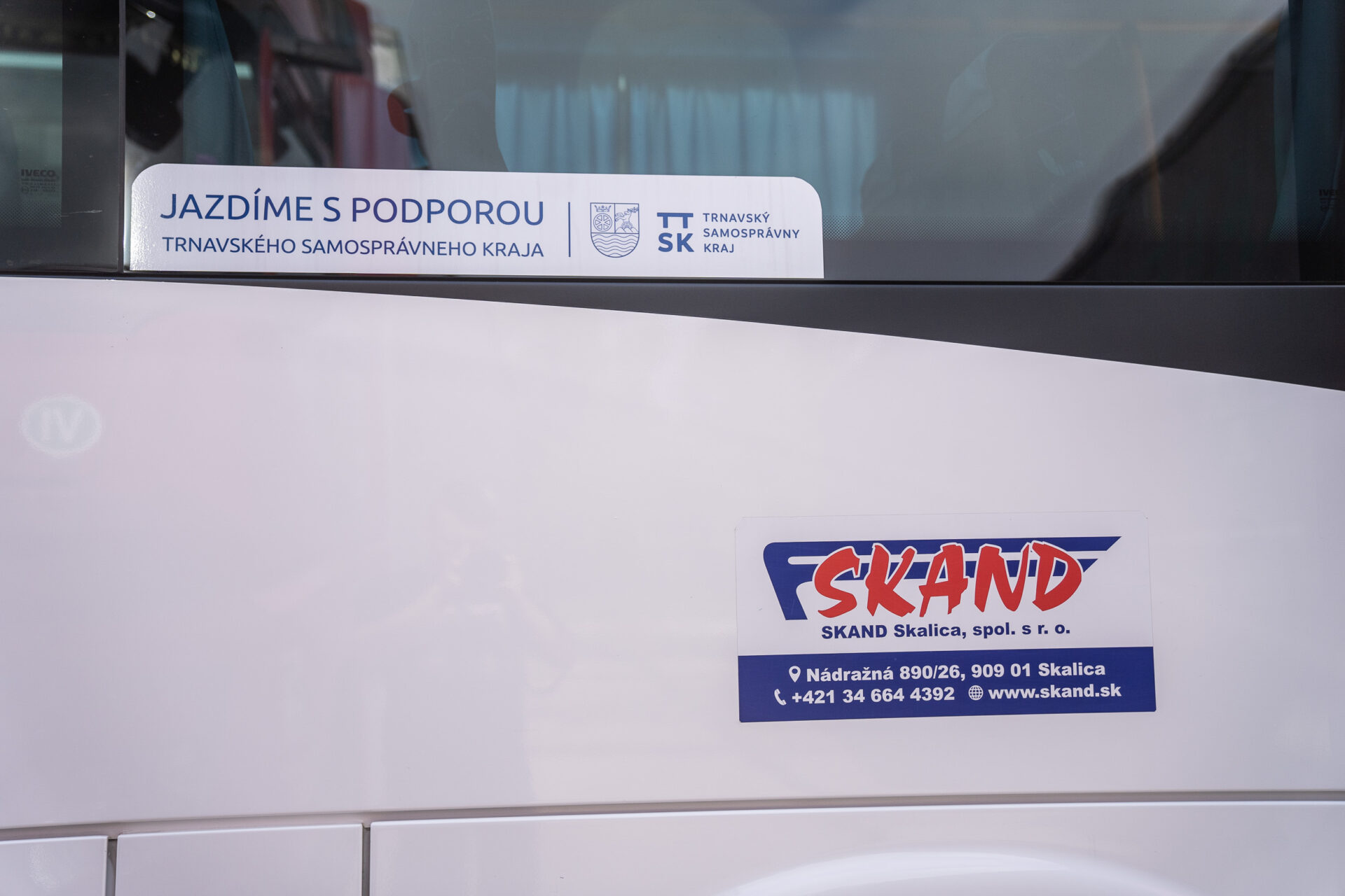 Ďalšie užitočné zlepšenie regionálnej autobusovej dopravy: Aj zo Záhoria na jeden lístok až do Trnavy