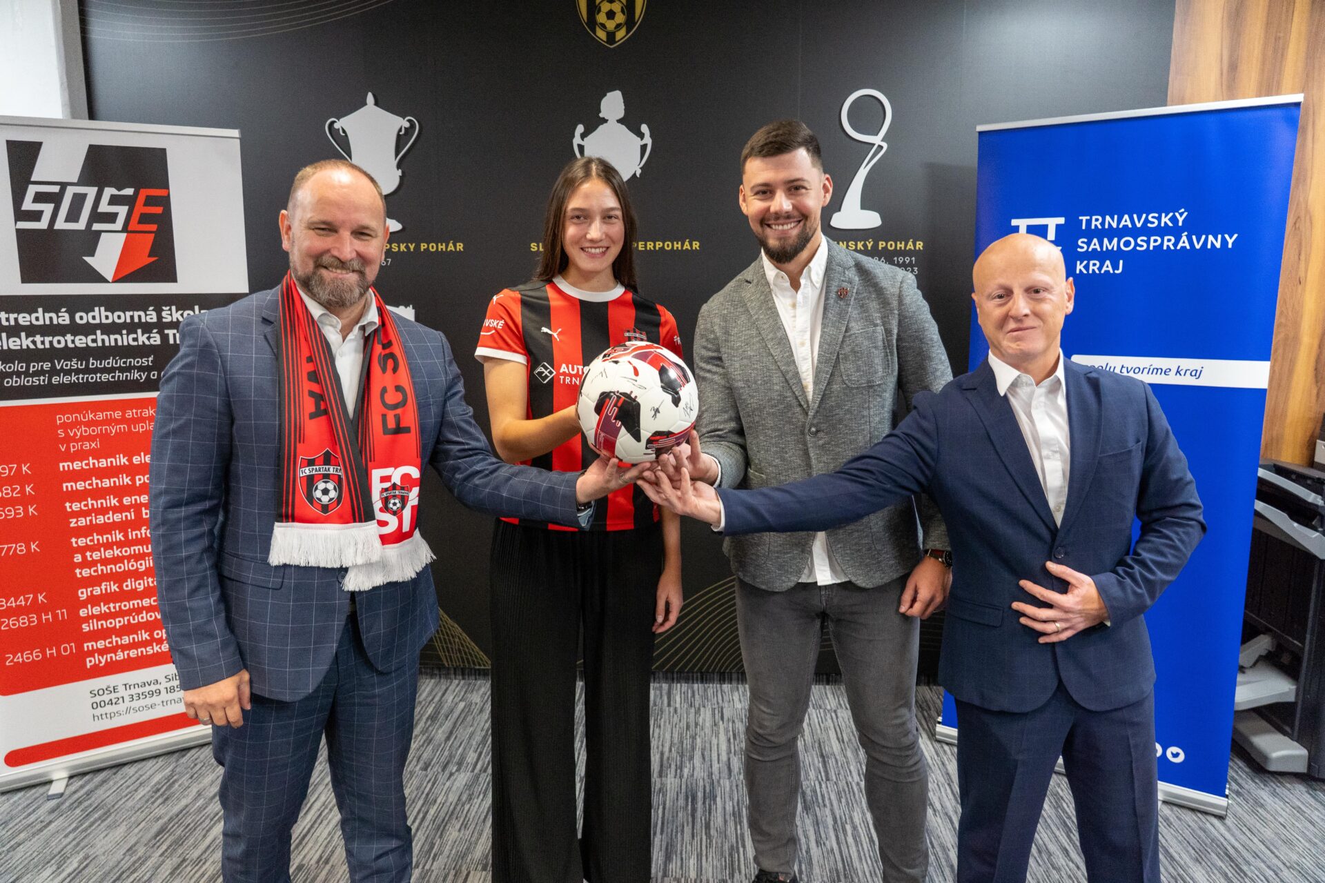 Ženský futbal v Trnave má zelenú. Kraj umožnil vznik nového športového centra